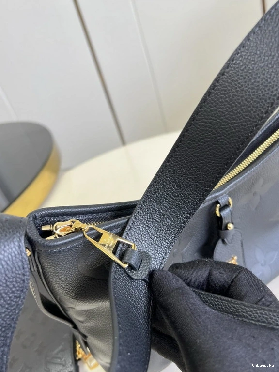 CARRYALL VUITTON PM LOUIS 0313